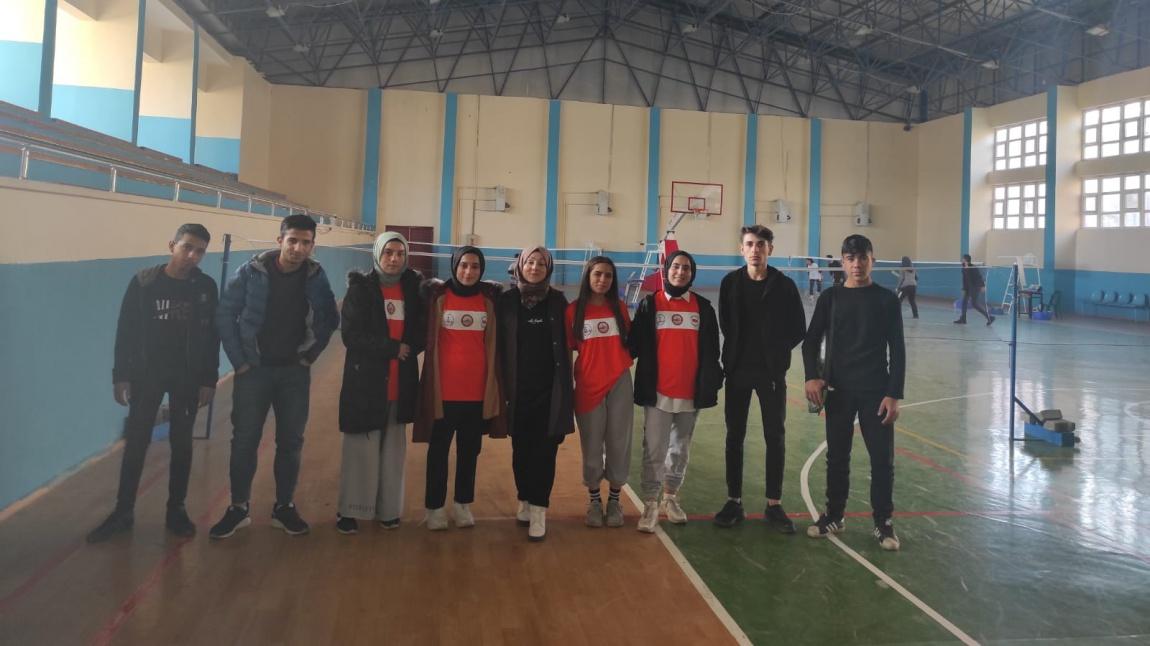 Badminton Takımımız İlk Başarısını Elde Etti